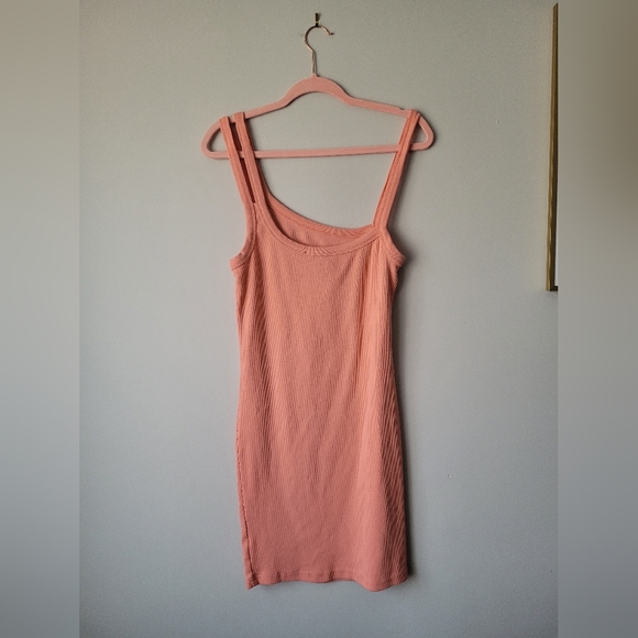 F21 Asymmetric Dress - Picture 1 of 3